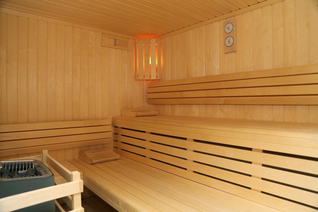 Logis Hotel Restaurant Spa Beau Site Luxeuil-les-Bains Exteriér fotografie