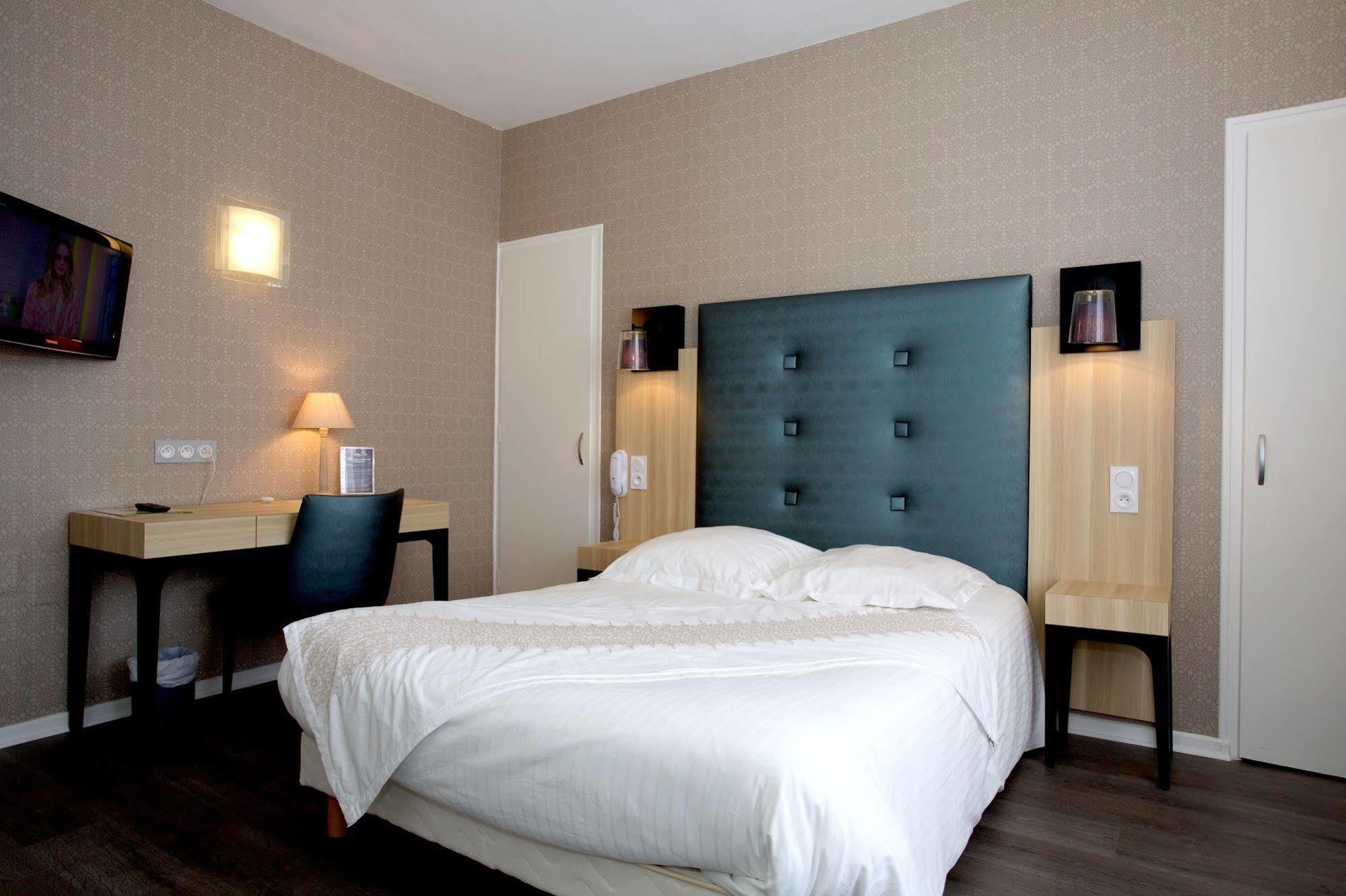 Logis Hotel Restaurant Spa Beau Site Luxeuil-les-Bains Exteriér fotografie