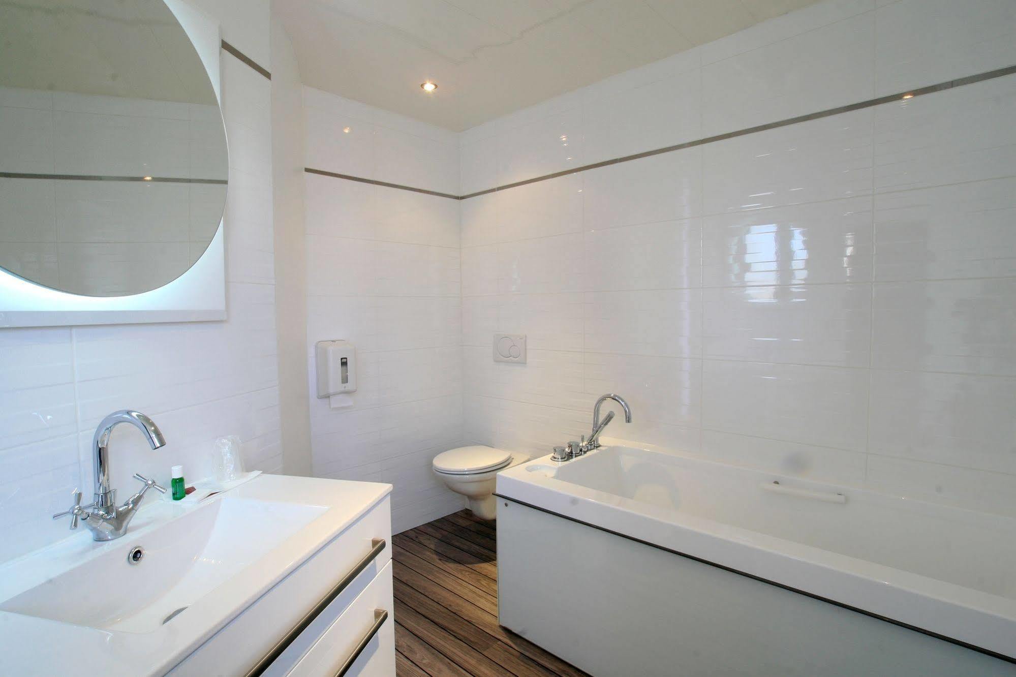 Logis Hotel Restaurant Spa Beau Site Luxeuil-les-Bains Exteriér fotografie