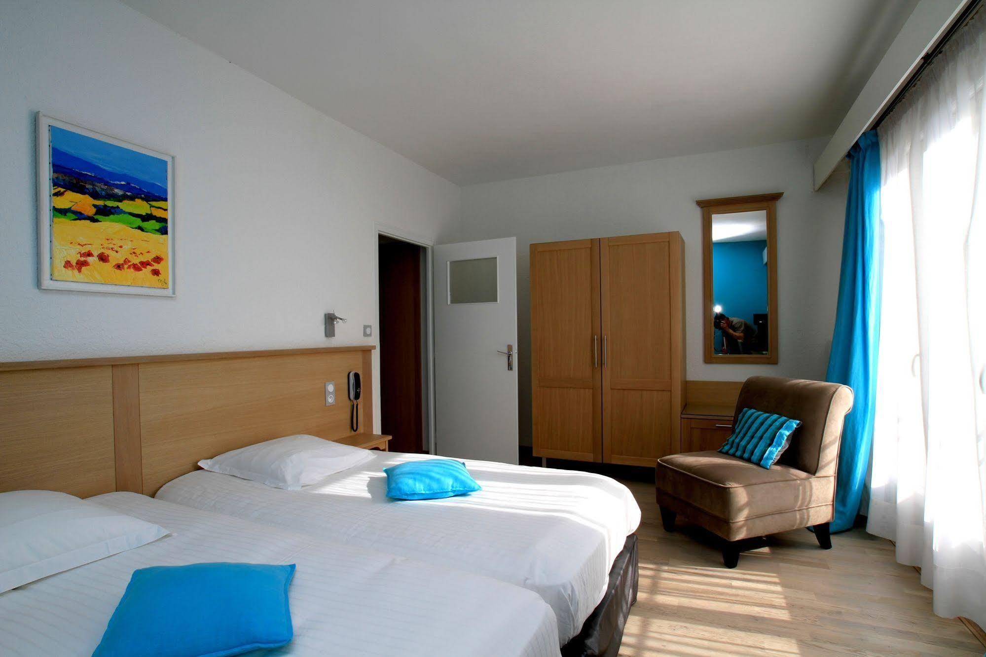 Logis Hotel Restaurant Spa Beau Site Luxeuil-les-Bains Exteriér fotografie
