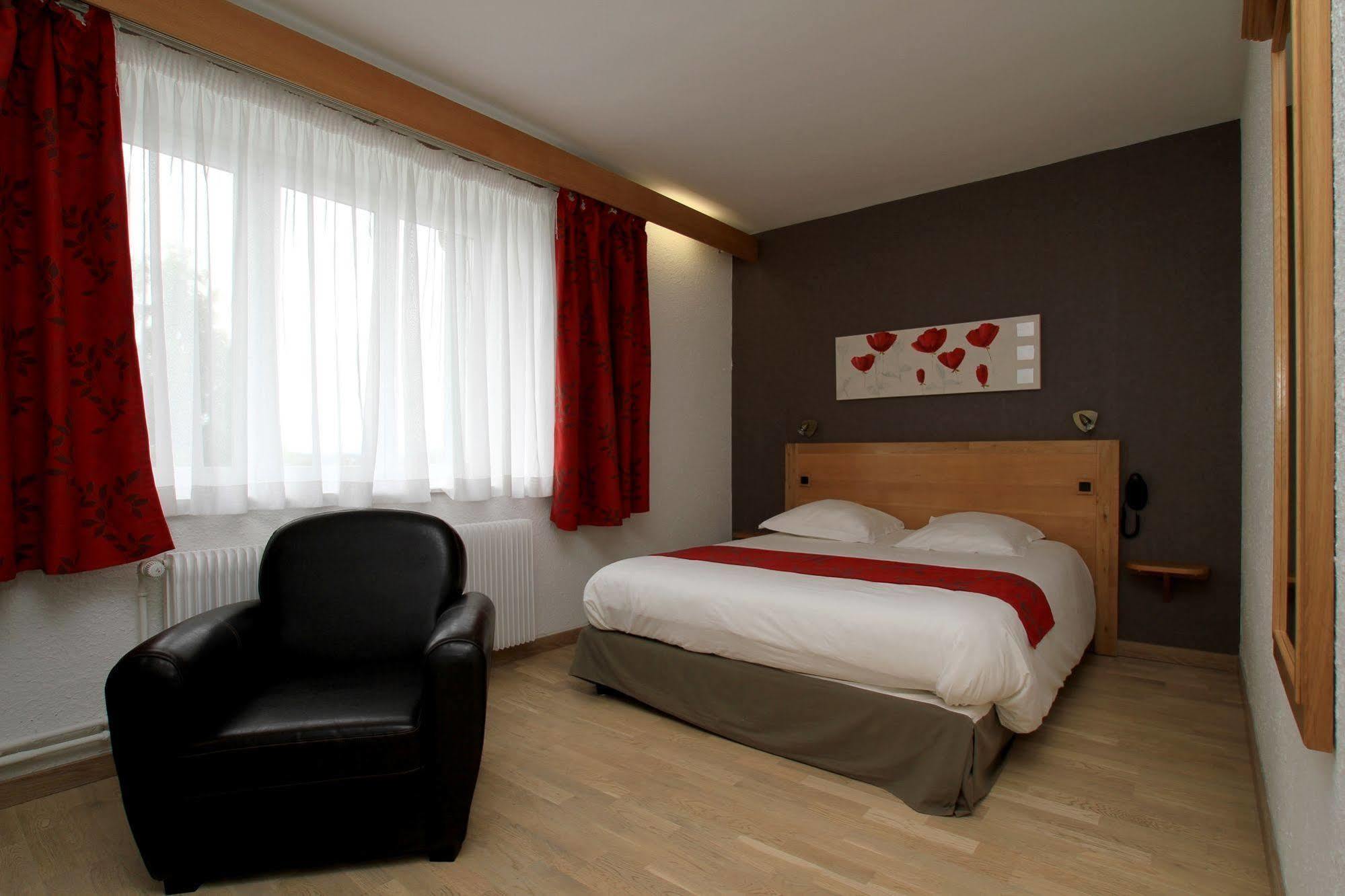 Logis Hotel Restaurant Spa Beau Site Luxeuil-les-Bains Exteriér fotografie